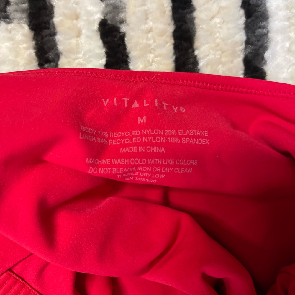 Vitality Balance Athletica cloud court jumpsuit in cherry red size MEDIUM NWOT - Picture 7 of 7